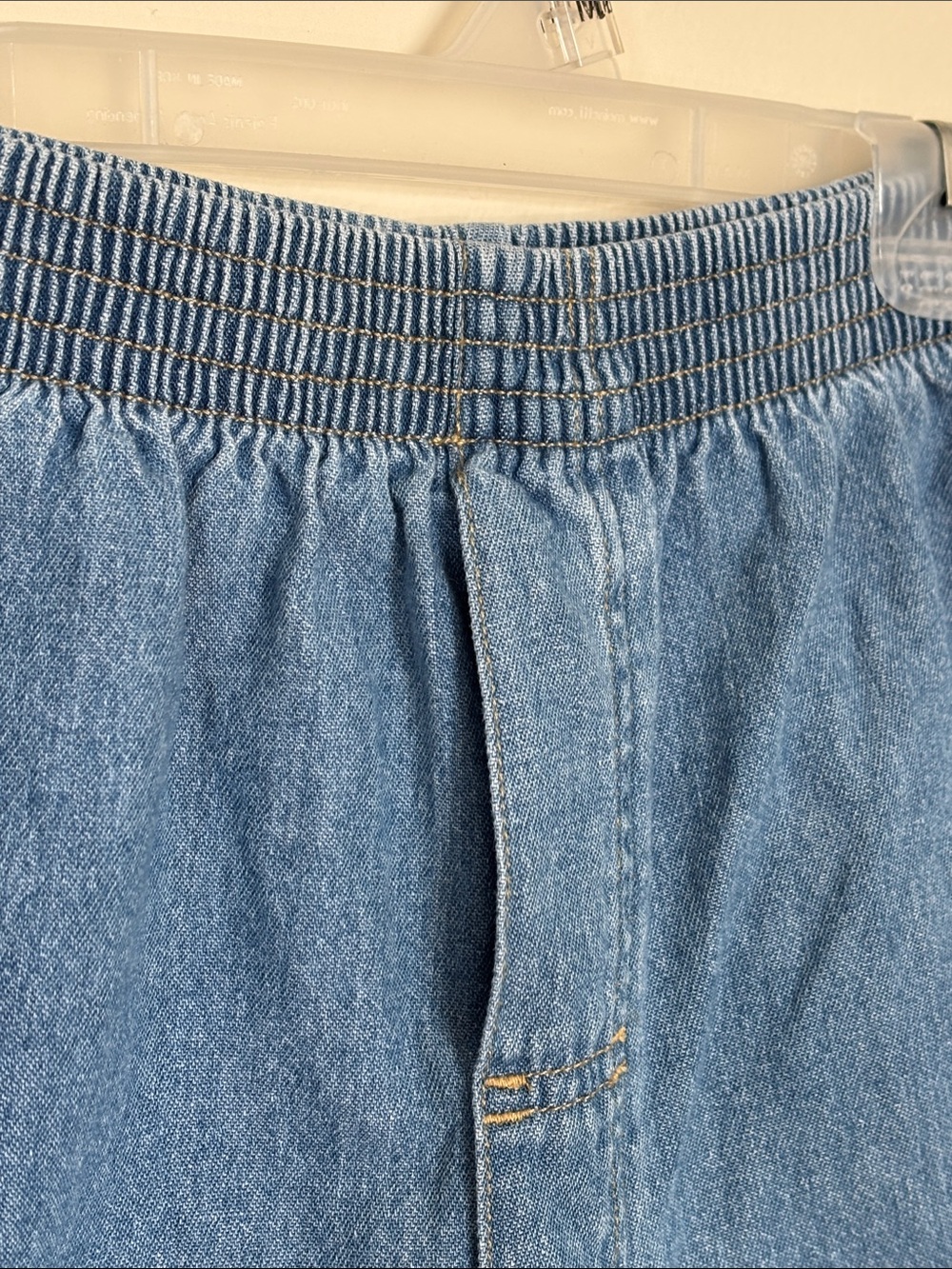 Vintage 90s Women’s Denim Mickey Mouse Elastic Waist Embroidered Shorts Relaxed - Picture 4 of 13